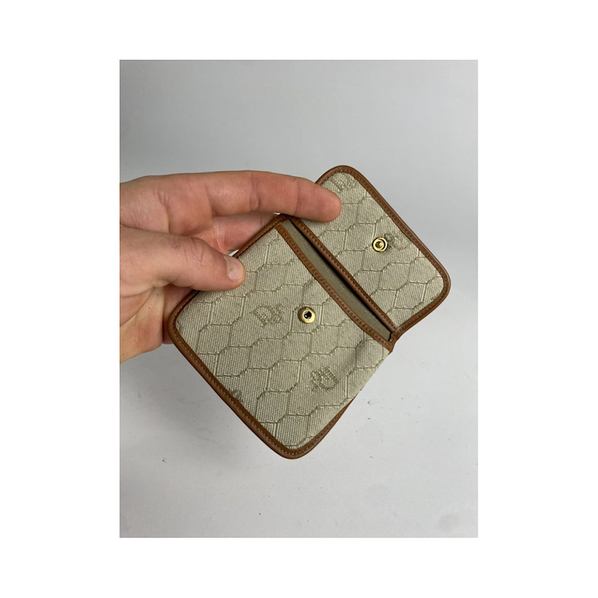 Dior 30 Montaigne Beige Leather Purse Size ONE SIZE - 2 Thumbnail