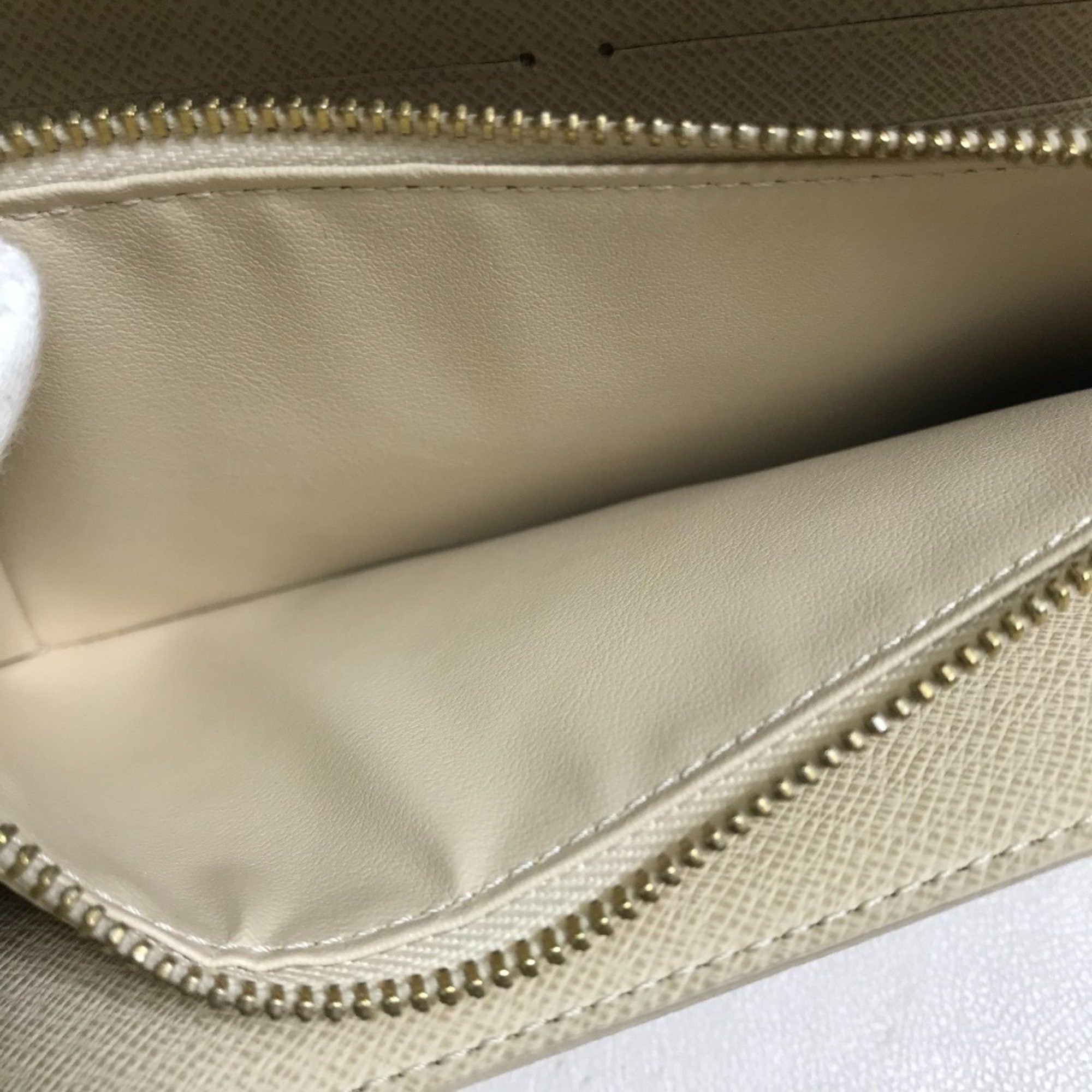 Louis Vuitton LOUIS VUITTON N61735 Damier Azur Portefeuille Sarah Long Wallet in Canvas, Women's, White Size ONE SIZE - 10 Thumbnail