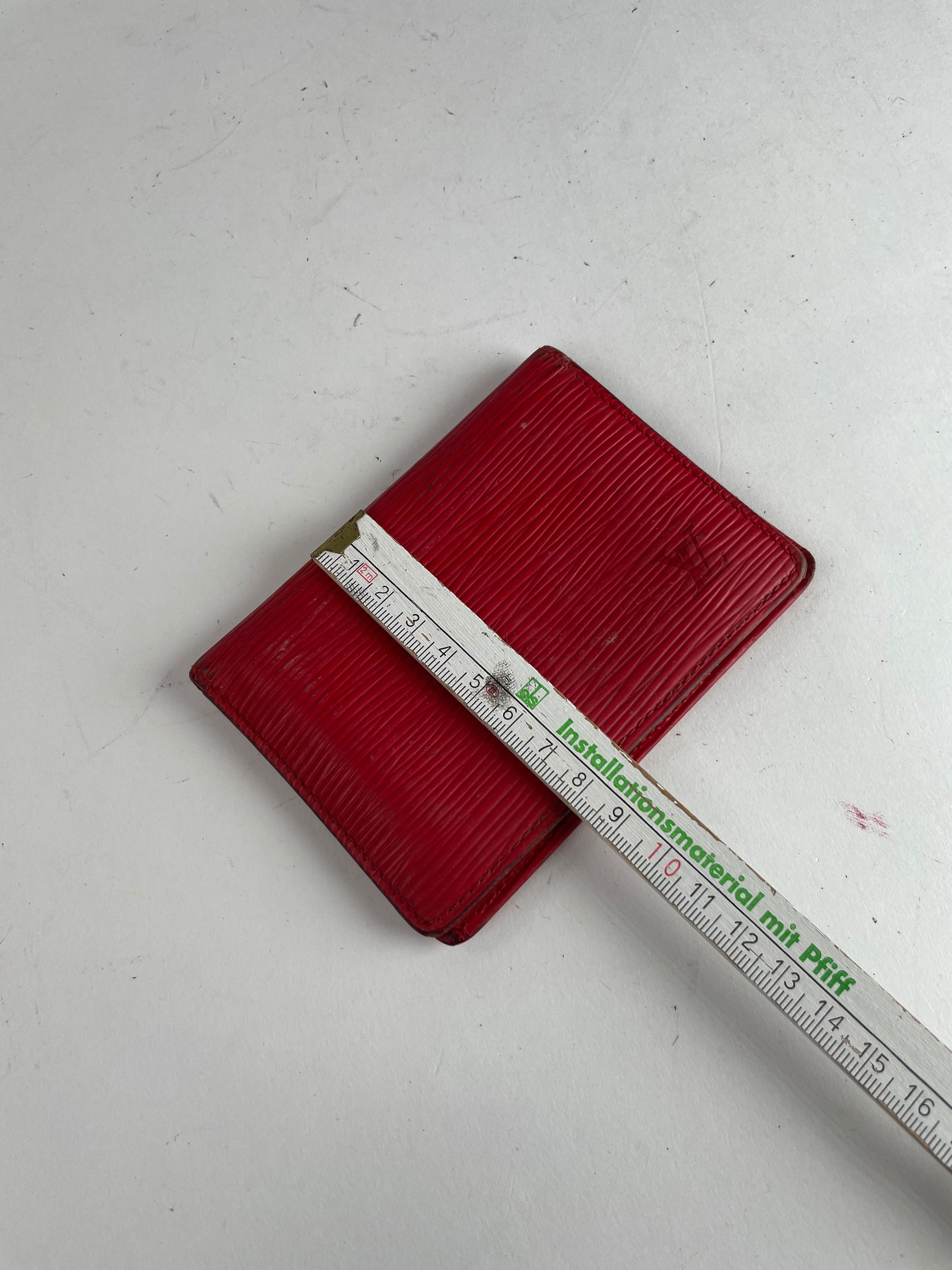 Louis Vuitton Vintage EPI leather Card Holder Red Size ONE SIZE - 11 Thumbnail