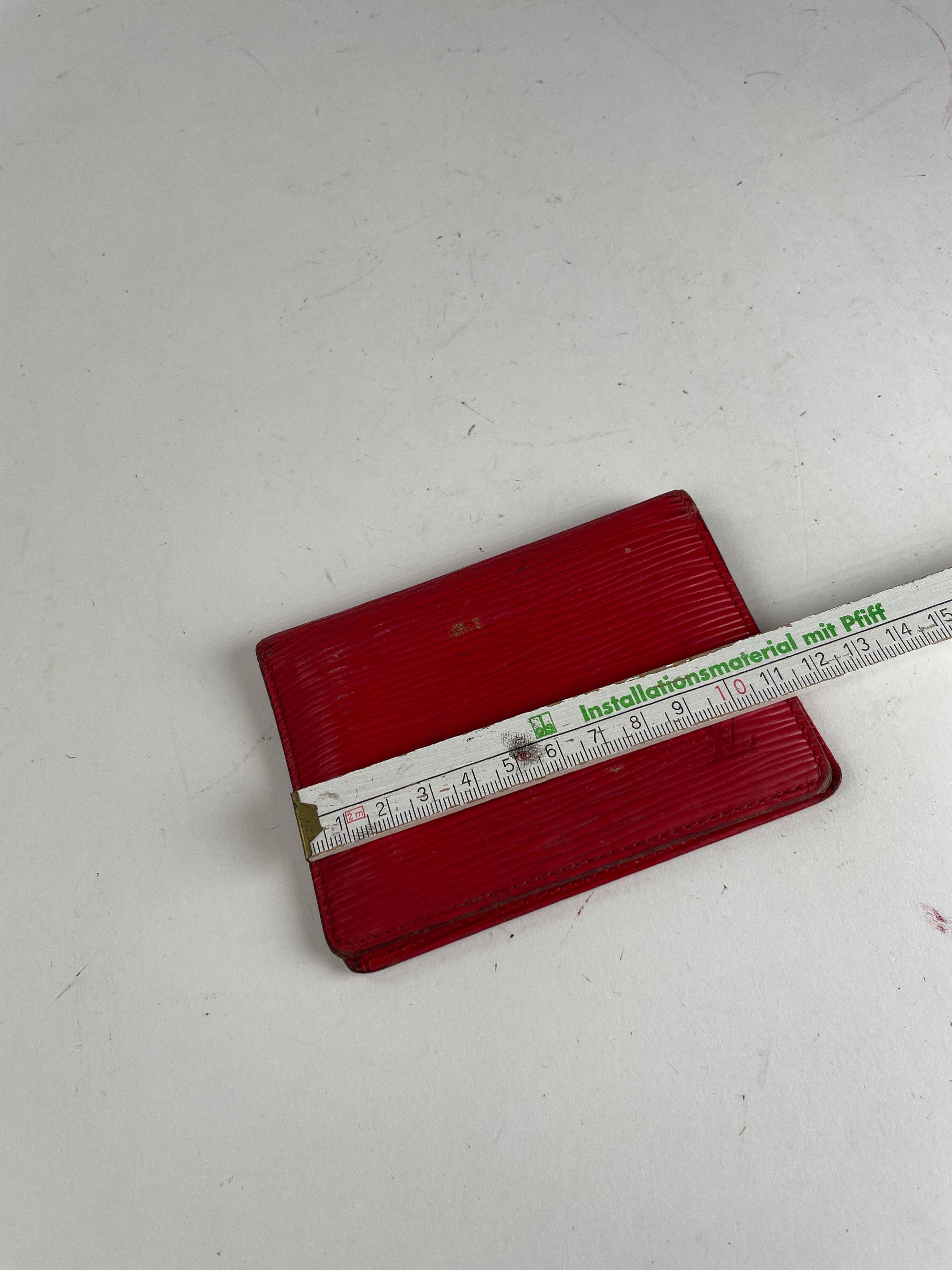 Louis Vuitton Vintage EPI leather Card Holder Red Size ONE SIZE - 5 Thumbnail