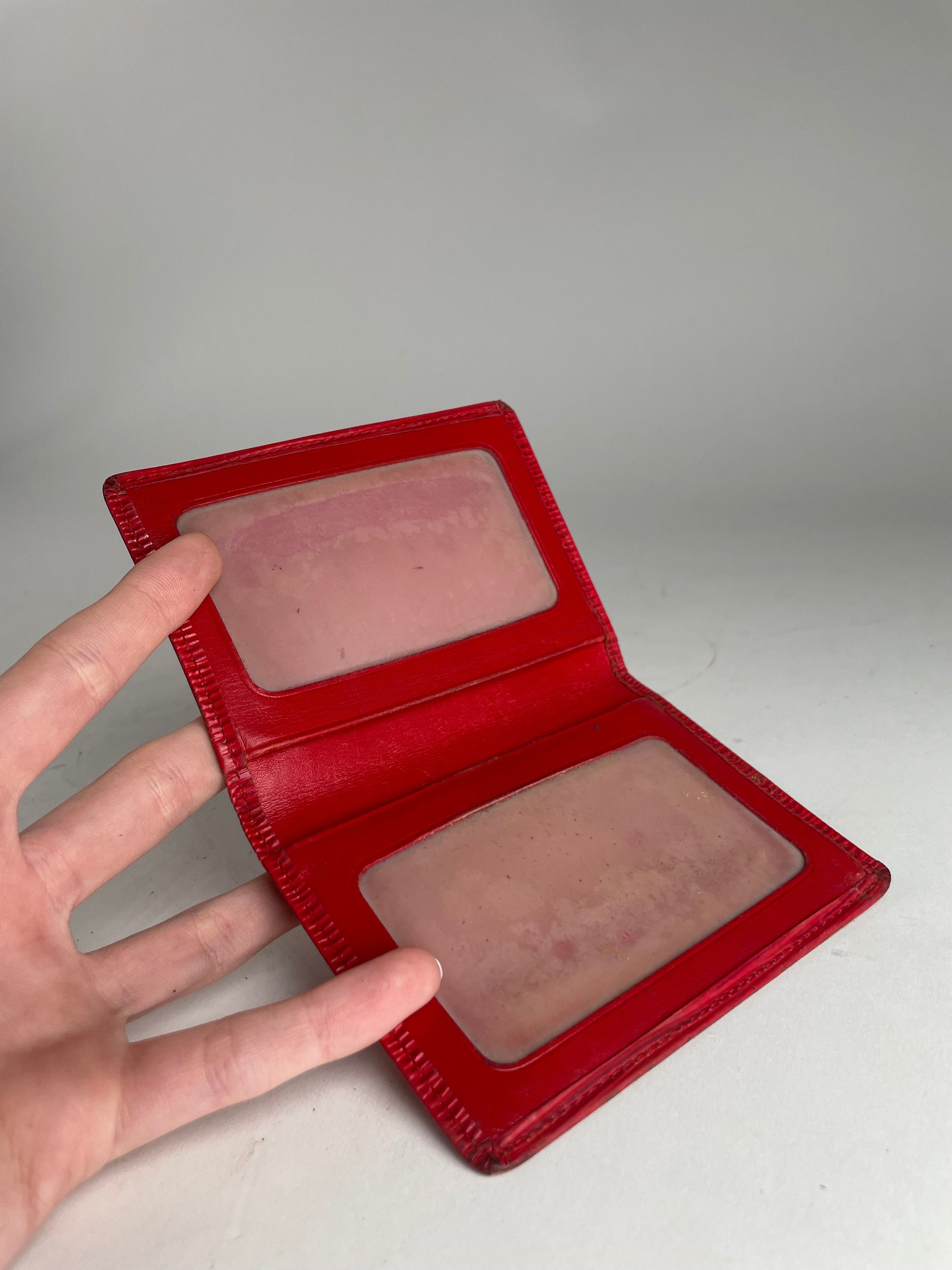 Louis Vuitton Vintage EPI leather Card Holder Red Size ONE SIZE - 7 Thumbnail