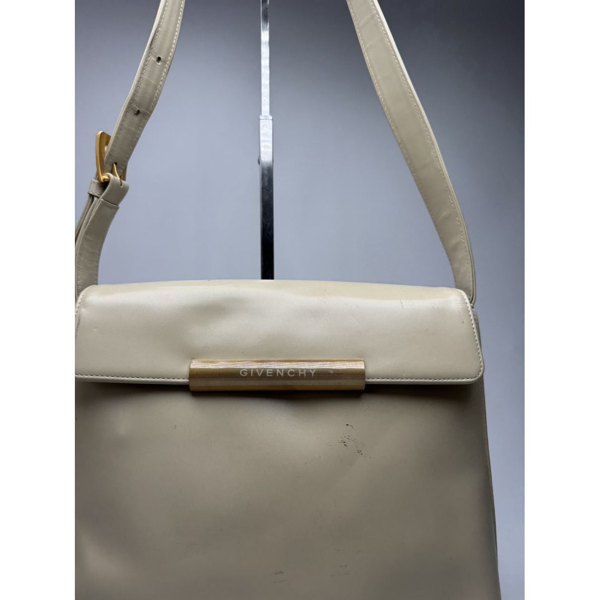 Givenchy Whip Beige Leather Handbag Size ONE SIZE - 5 Thumbnail