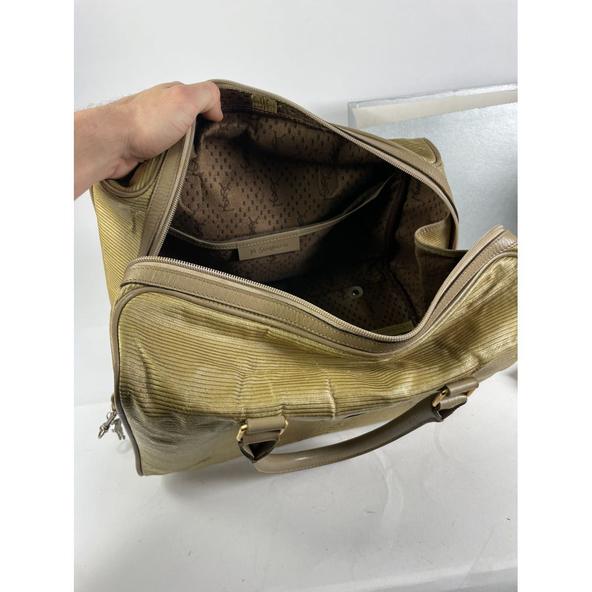 Yves Saint Laurent Gold Leather Travel Bag Size ONE SIZE - 2 Thumbnail
