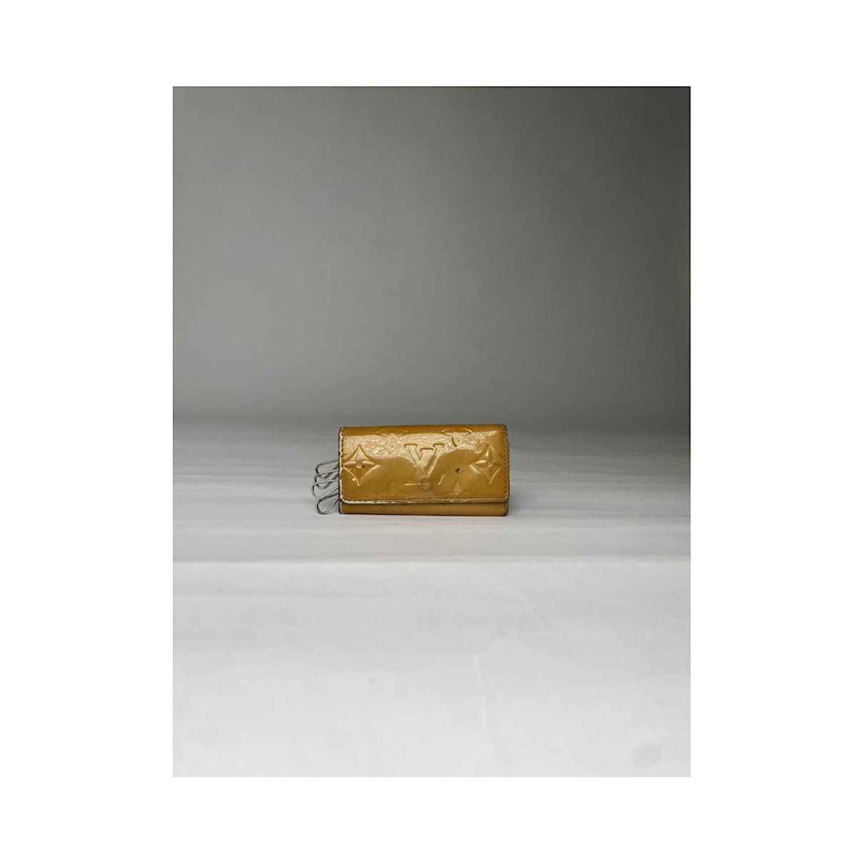 Louis Vuitton Lockme Yellow Leather Purse Size ONE SIZE - 2 Thumbnail