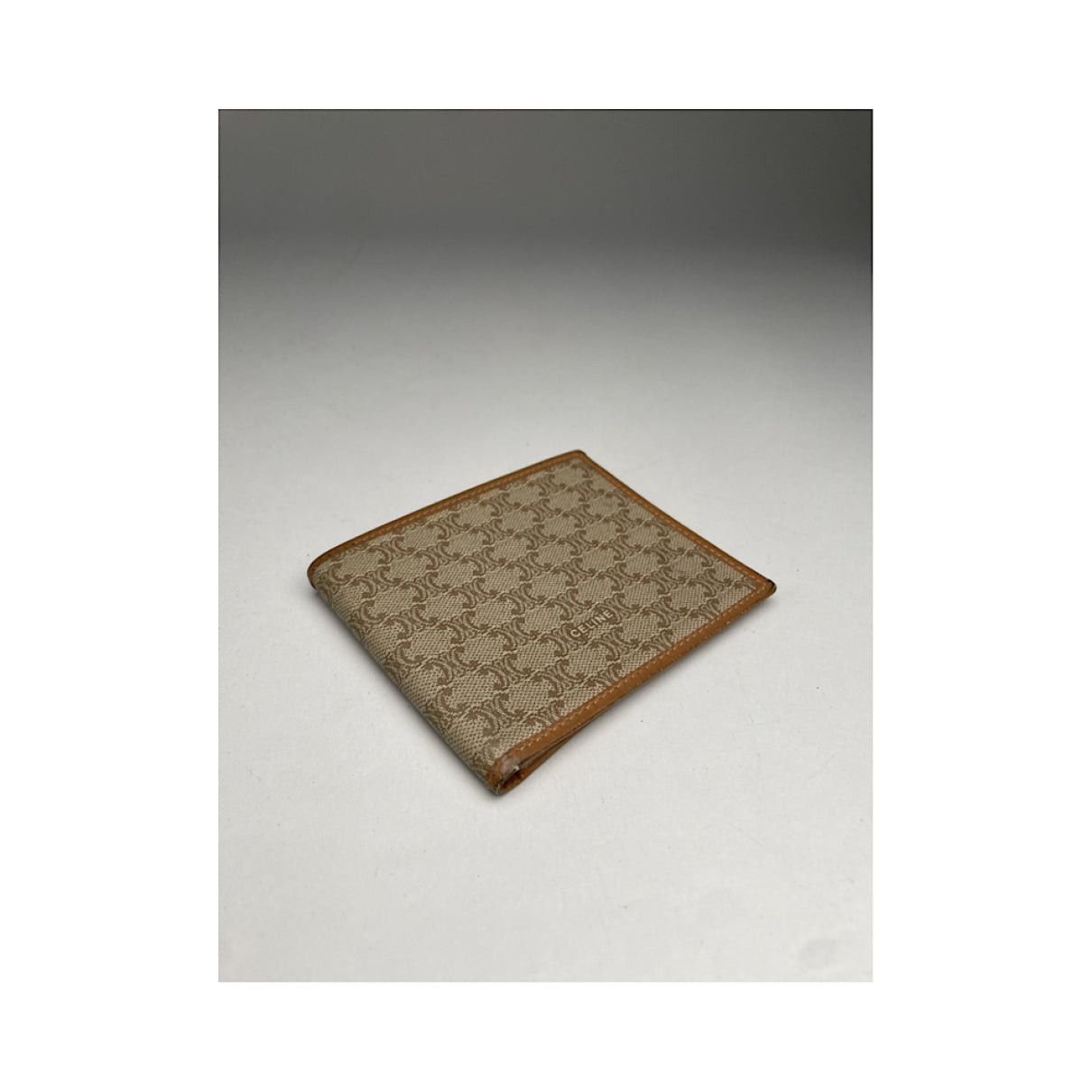 Celine Triomphe Vintage Beige Leather Wallet Size ONE SIZE - 2 Thumbnail