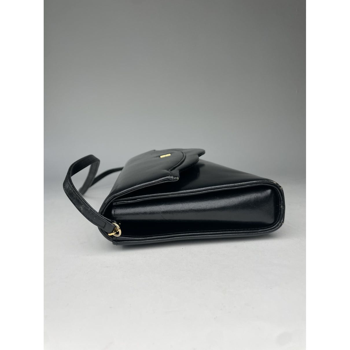 Givenchy Pocket Mini Black Leather Handbag Size ONE SIZE - 5 Thumbnail