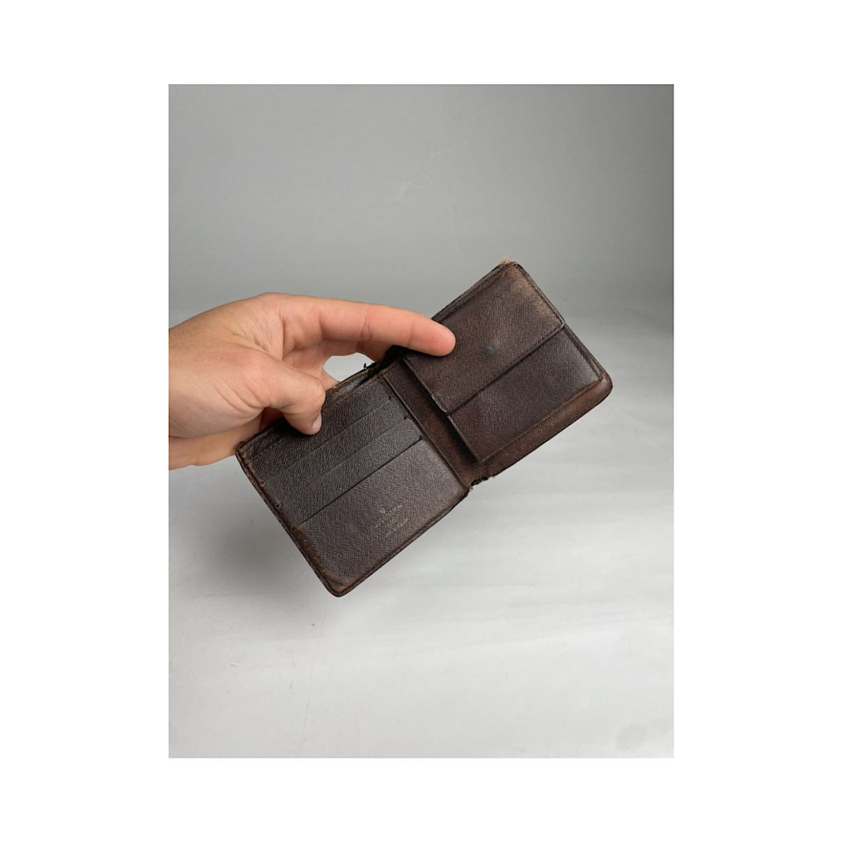 Louis Vuitton Brown Leather Purse Size ONE SIZE - 4 Thumbnail