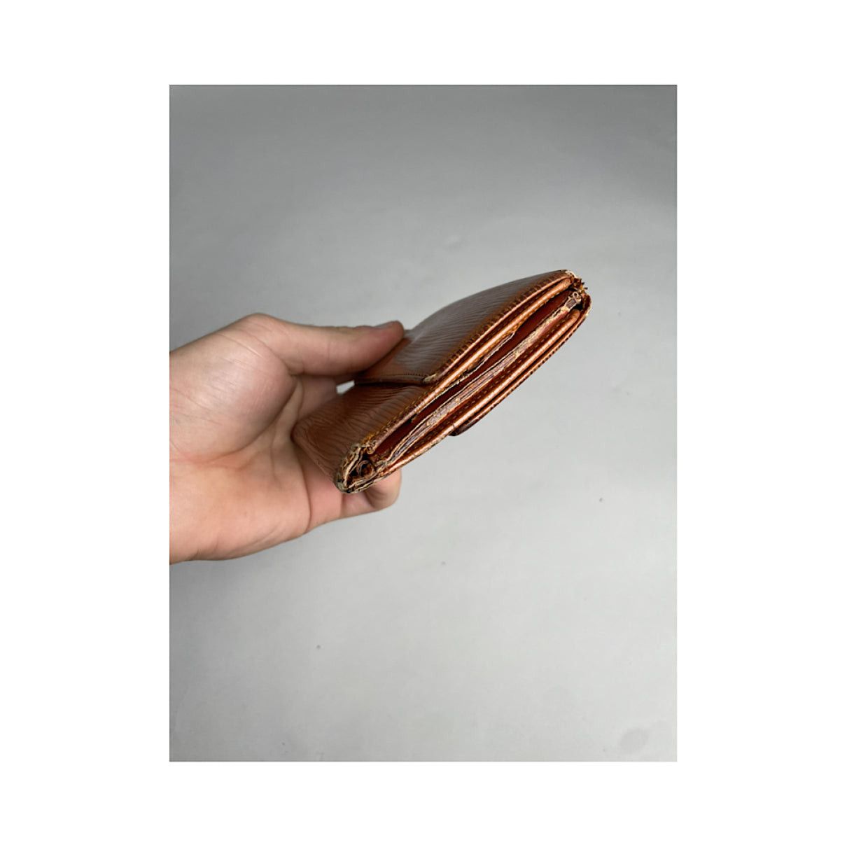 Louis Vuitton Capucines Brown Leather Wallet Size ONE SIZE - 4 Thumbnail
