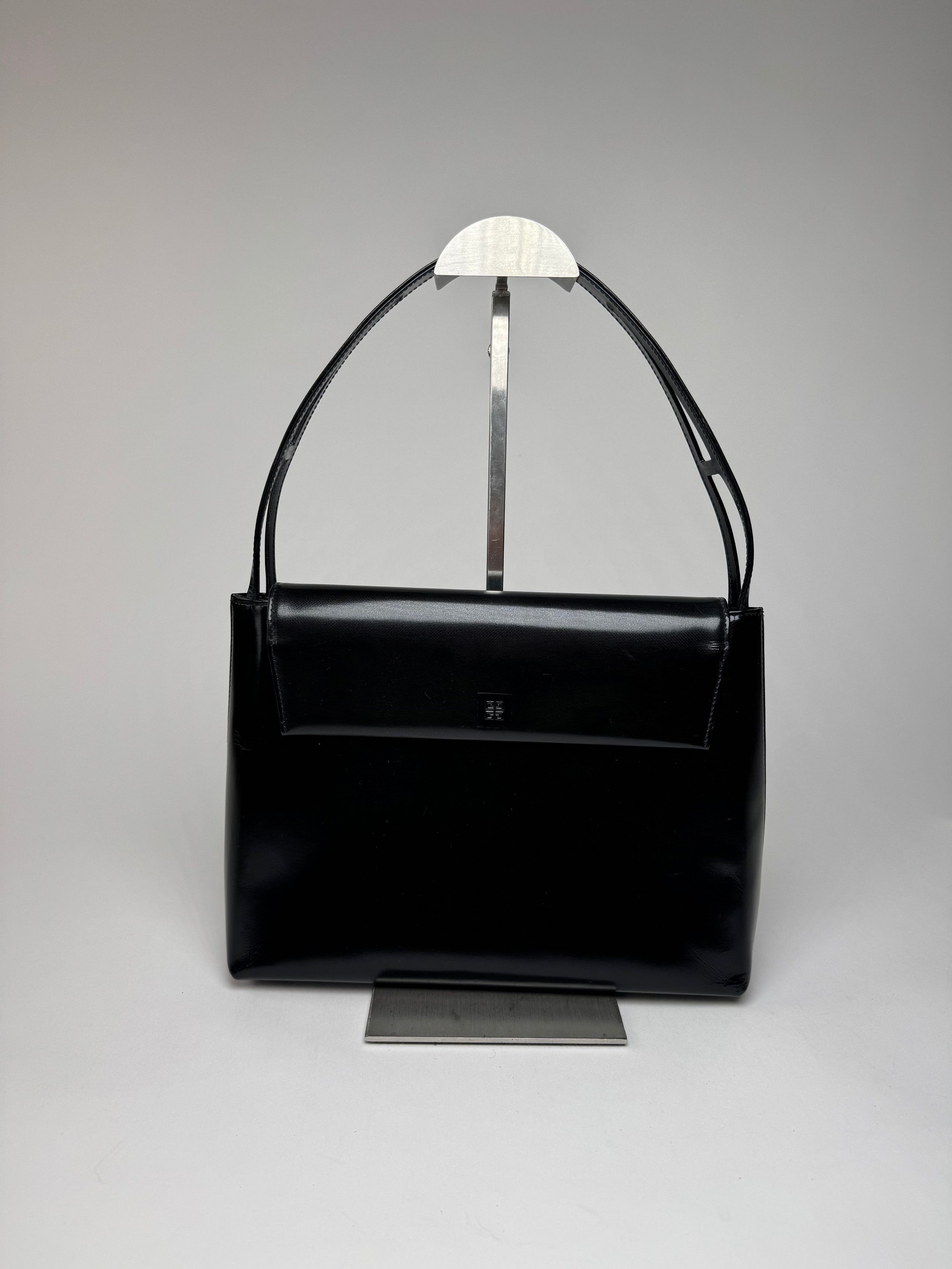 Givenchy Vintage 4G Patent Leather Bag Black Size ONE SIZE - 15 Thumbnail