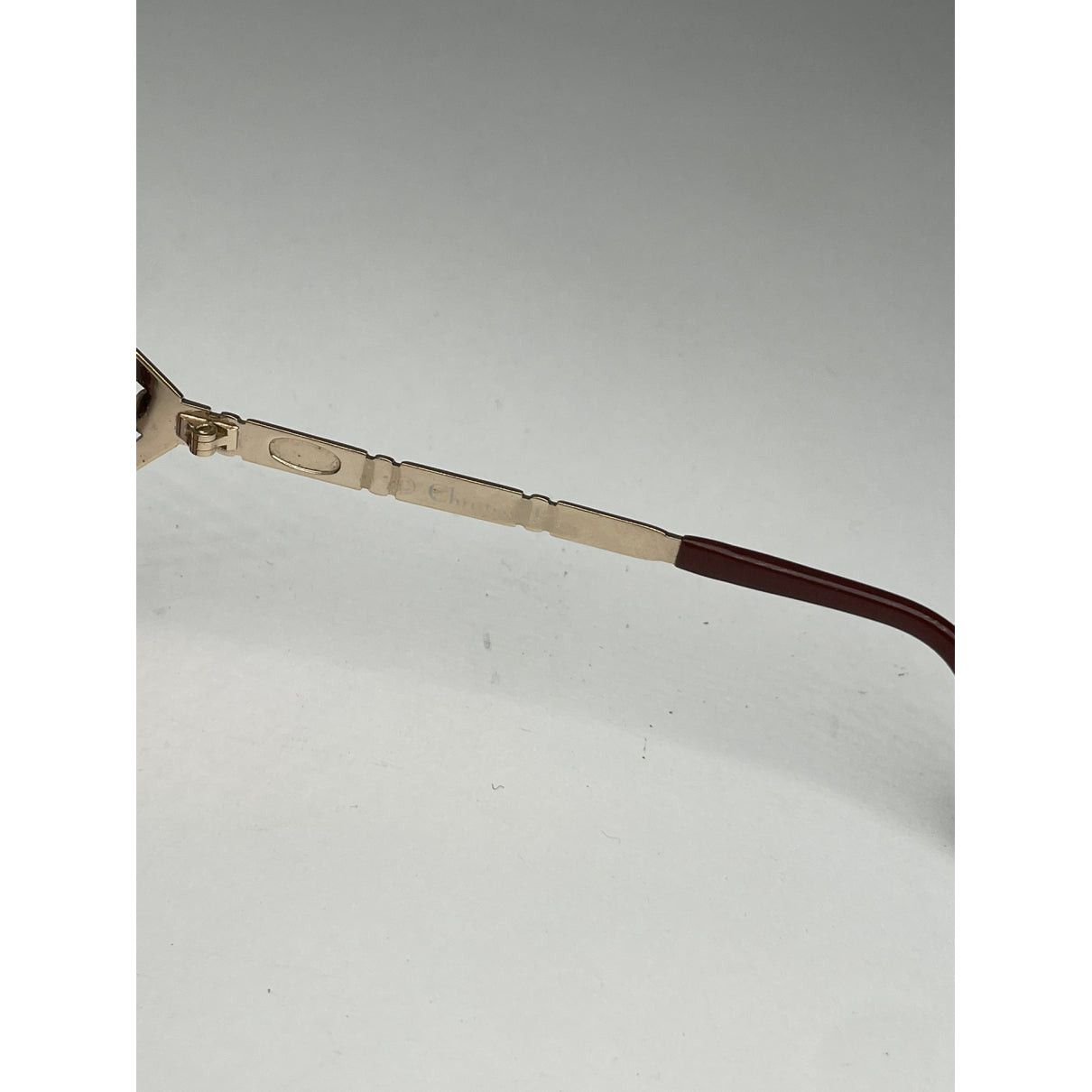 Dior Red Metal Sunglasses Size ONE SIZE - 2 Thumbnail