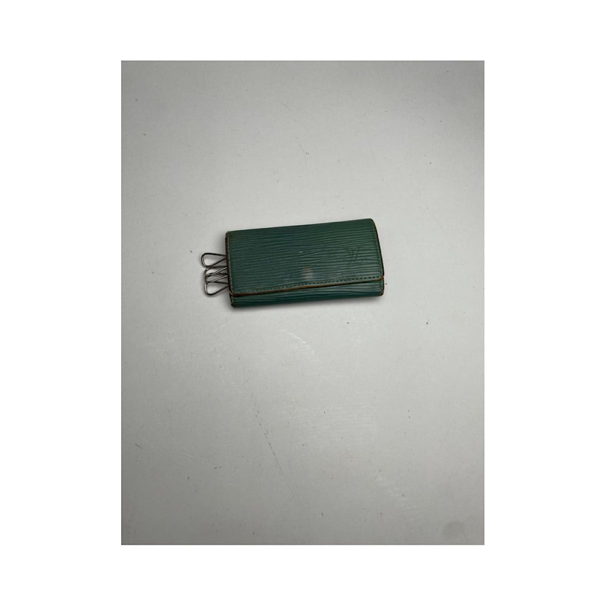 Louis Vuitton Lockme Green Leather Purse Size ONE SIZE - 2 Thumbnail
