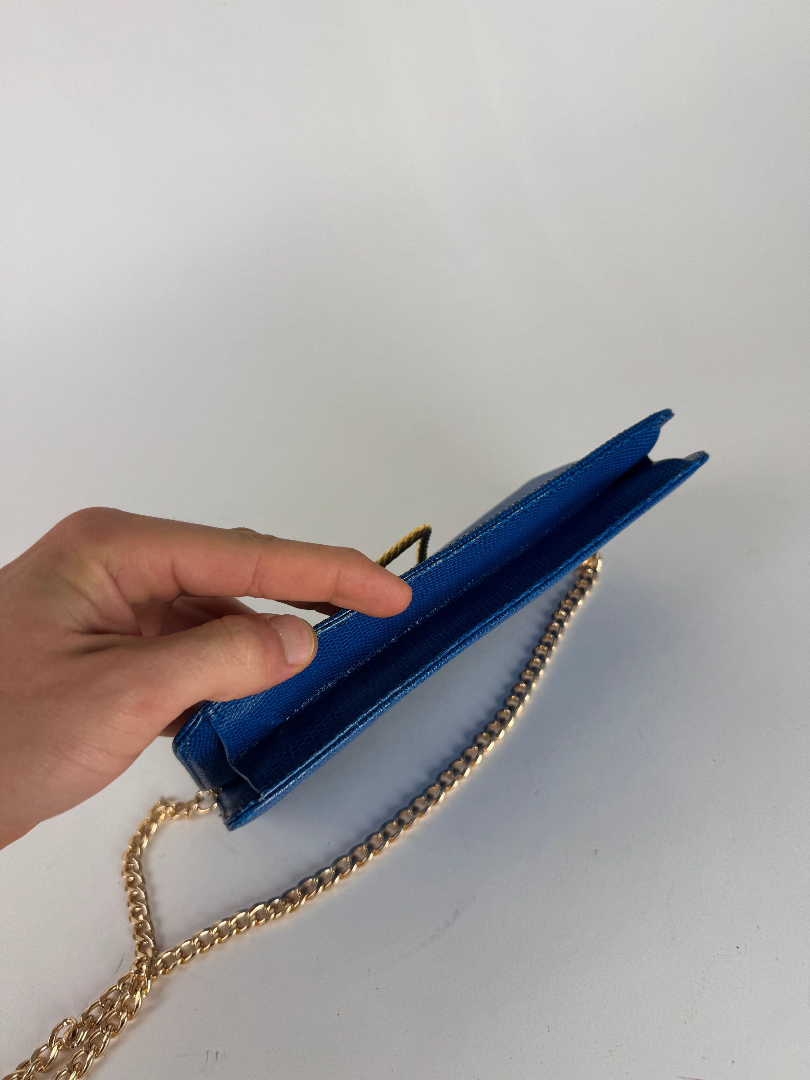 Givenchy Vintage 4G leather Bag Blue Size ONE SIZE - 9 Thumbnail
