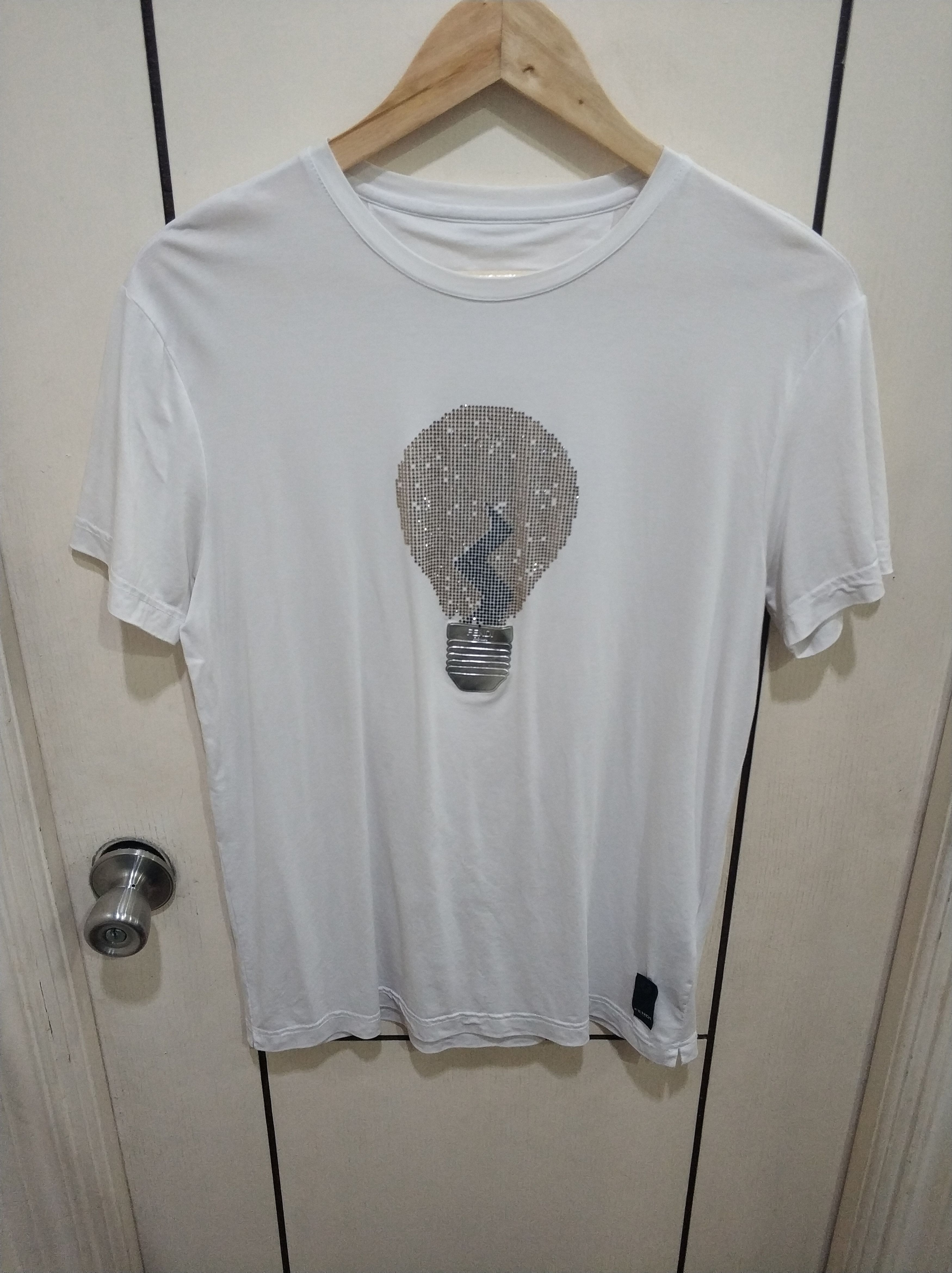 Fendi light bulb t shirt online