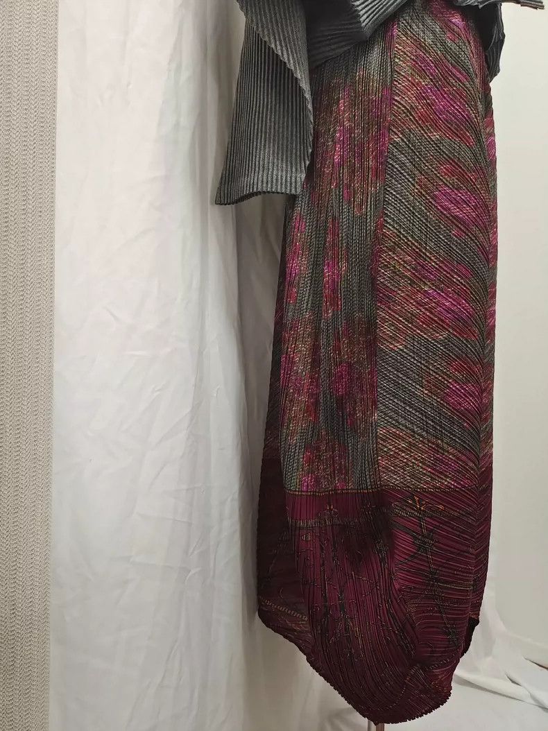 Issey Miyake Issey Miyake PP Vintage Rose - dmc Size US 30 / EU 46 - 6 Thumbnail