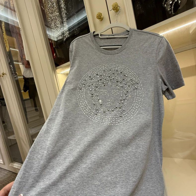 Versace Versace Gray Pearl Rhinestone T-shirt - dmc Size US M / EU 48-50 / 2 - 2 Thumbnail