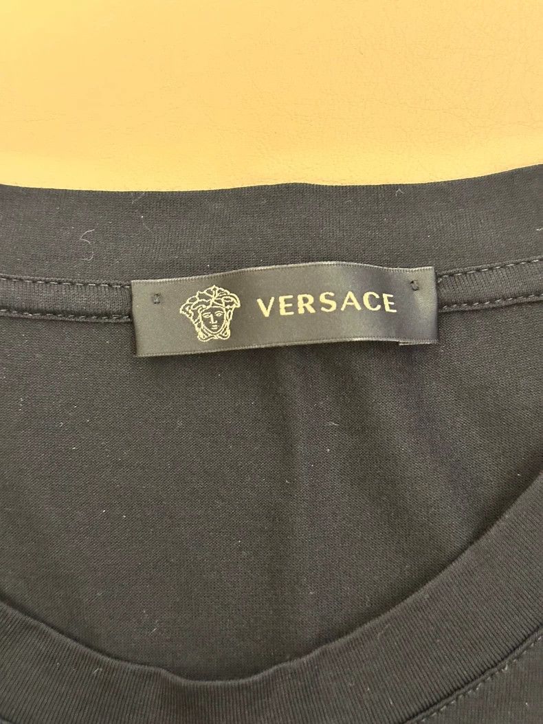 Versace Versace Black Medusa Star Short-Sleeve T-Shirt - dmc Size US S / EU 44-46 / 1 - 3 Thumbnail