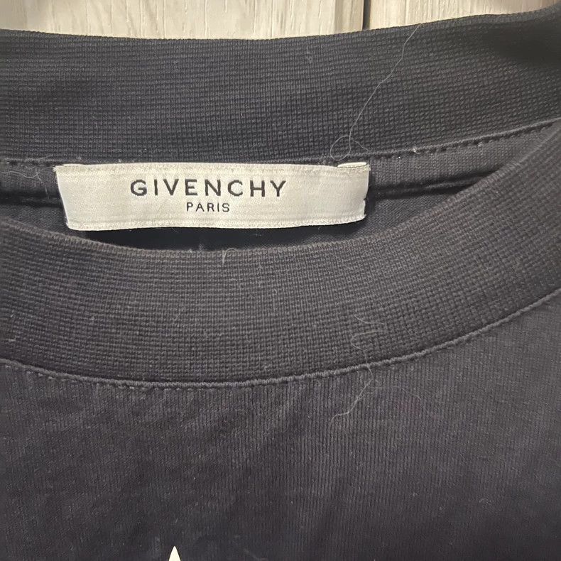 Givenchy Givenchy Star Print Short Sleeve T-Shirt - dmc Size US XS / EU 42 / 0 - 3 Thumbnail