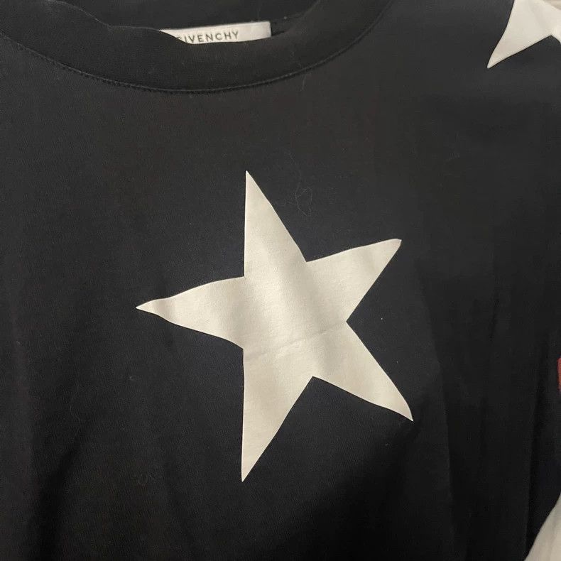 Givenchy Givenchy Star Print Short Sleeve T-Shirt - dmc Size US XS / EU 42 / 0 - 2 Thumbnail