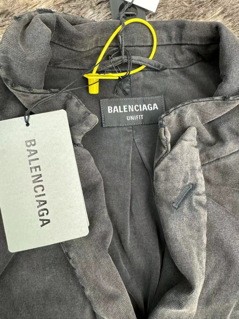Balenciaga Balenciaga Washed Padded Shoulder Blazer - dmc Size US S / EU 44-46 / 1 - 3 Thumbnail