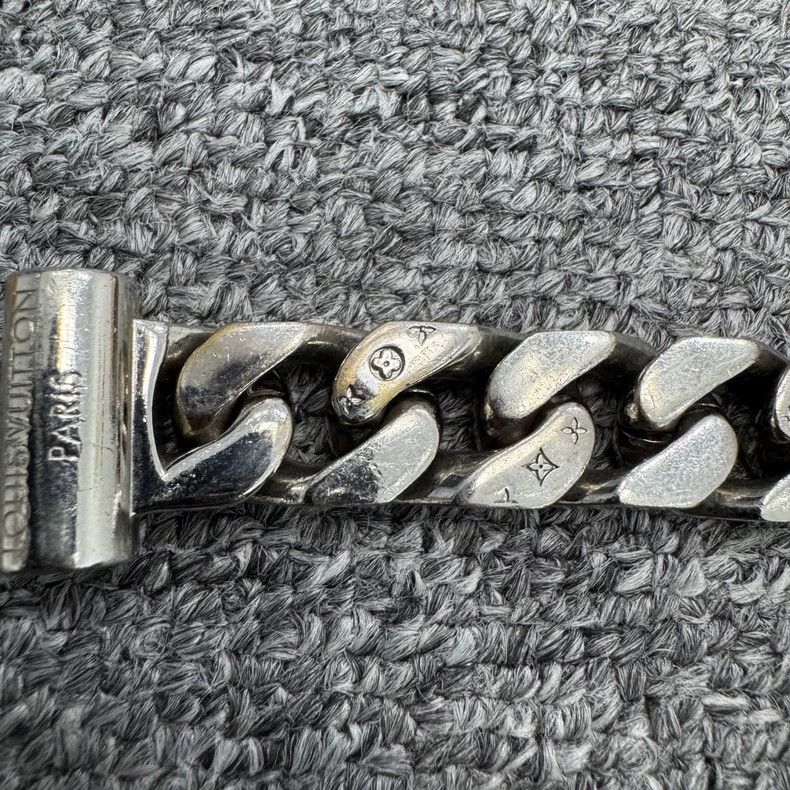 Louis Vuitton Louis Vuitton Silver Cuban Link Bracelet - dmc Size ONE SIZE - 3 Thumbnail
