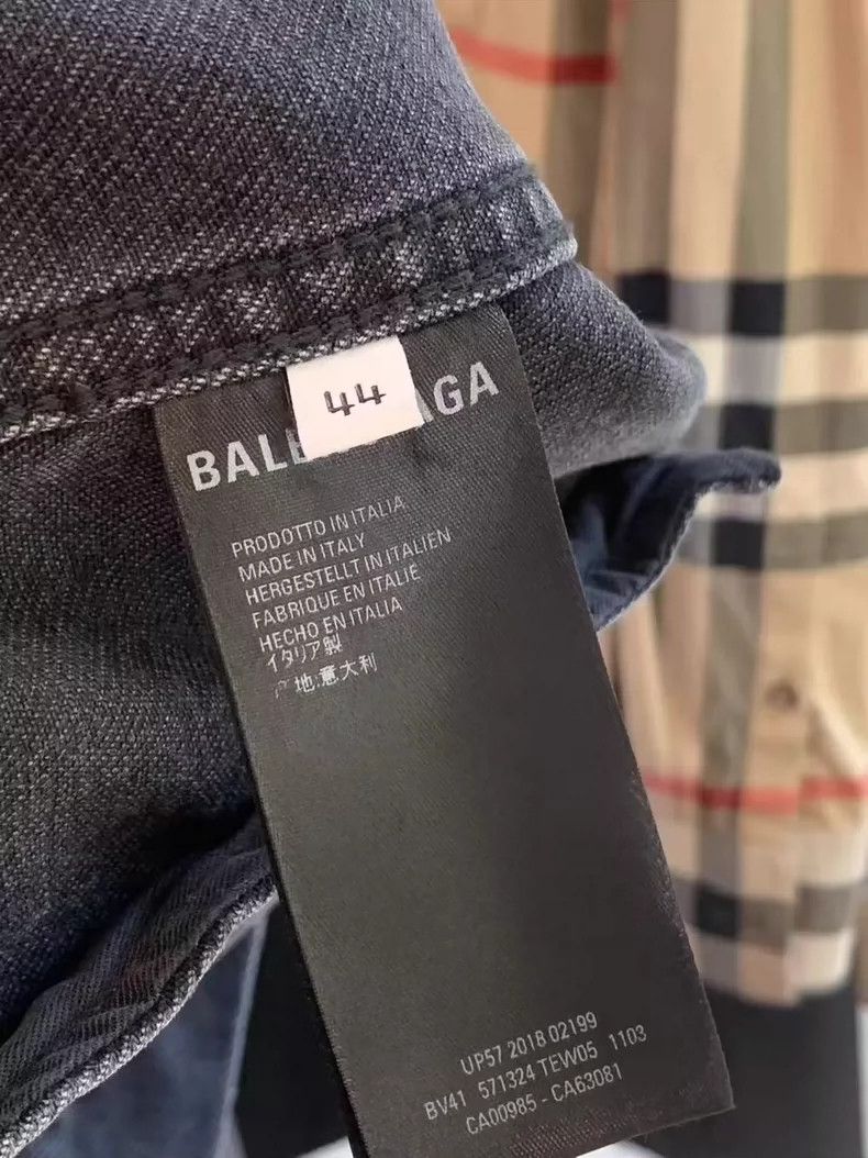 Balenciaga Balenciaga Rainbow Logo Denim Jacket - dmc Size US M / EU 48-50 / 2 - 4 Thumbnail