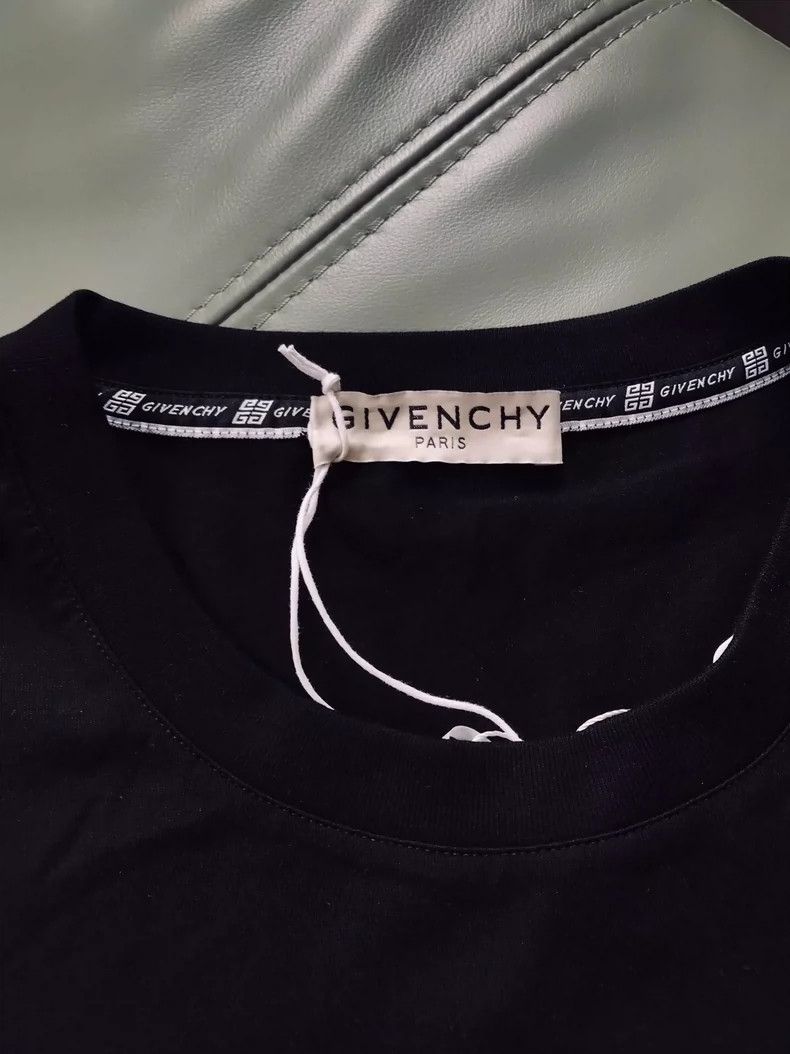 Givenchy Givenchy Distressed Logo Short Sleeve T-Shirt - dmc Size US XXL / EU 58 / 5 - 4 Thumbnail