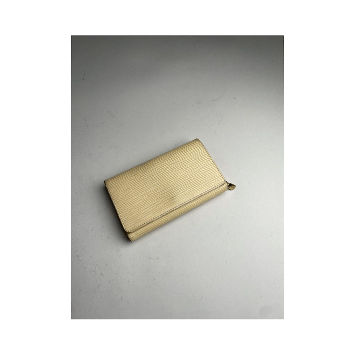Louis Vuitton Twist White Leather Wallet Size ONE SIZE - 3 Thumbnail