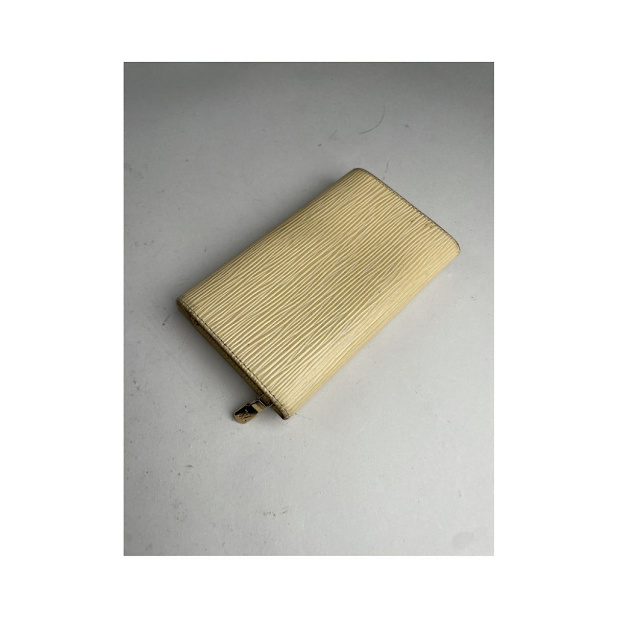Louis Vuitton Twist White Leather Wallet Size ONE SIZE - 4 Thumbnail