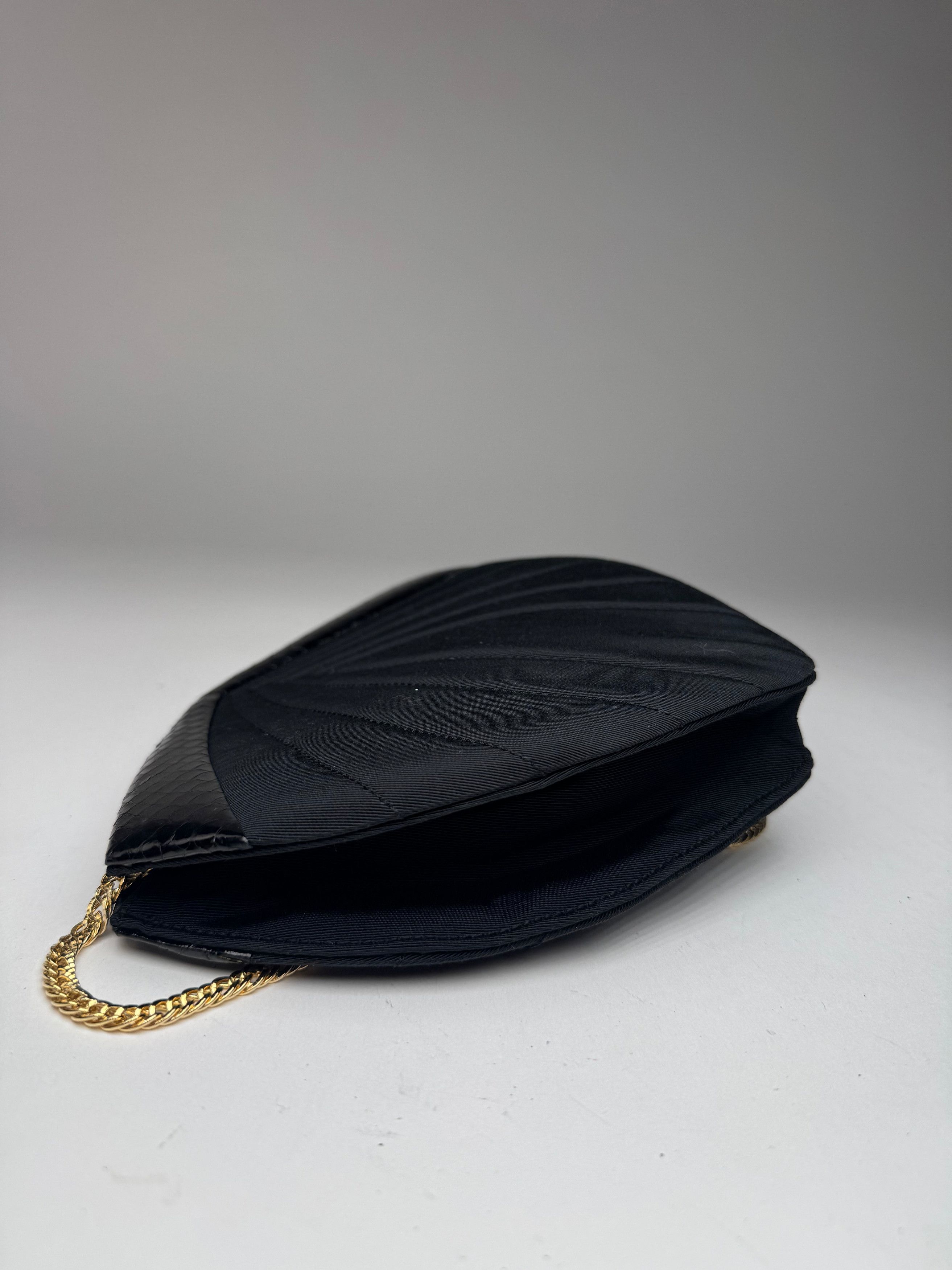 Givenchy Vintage 4G Bag Black Size ONE SIZE - 3 Thumbnail
