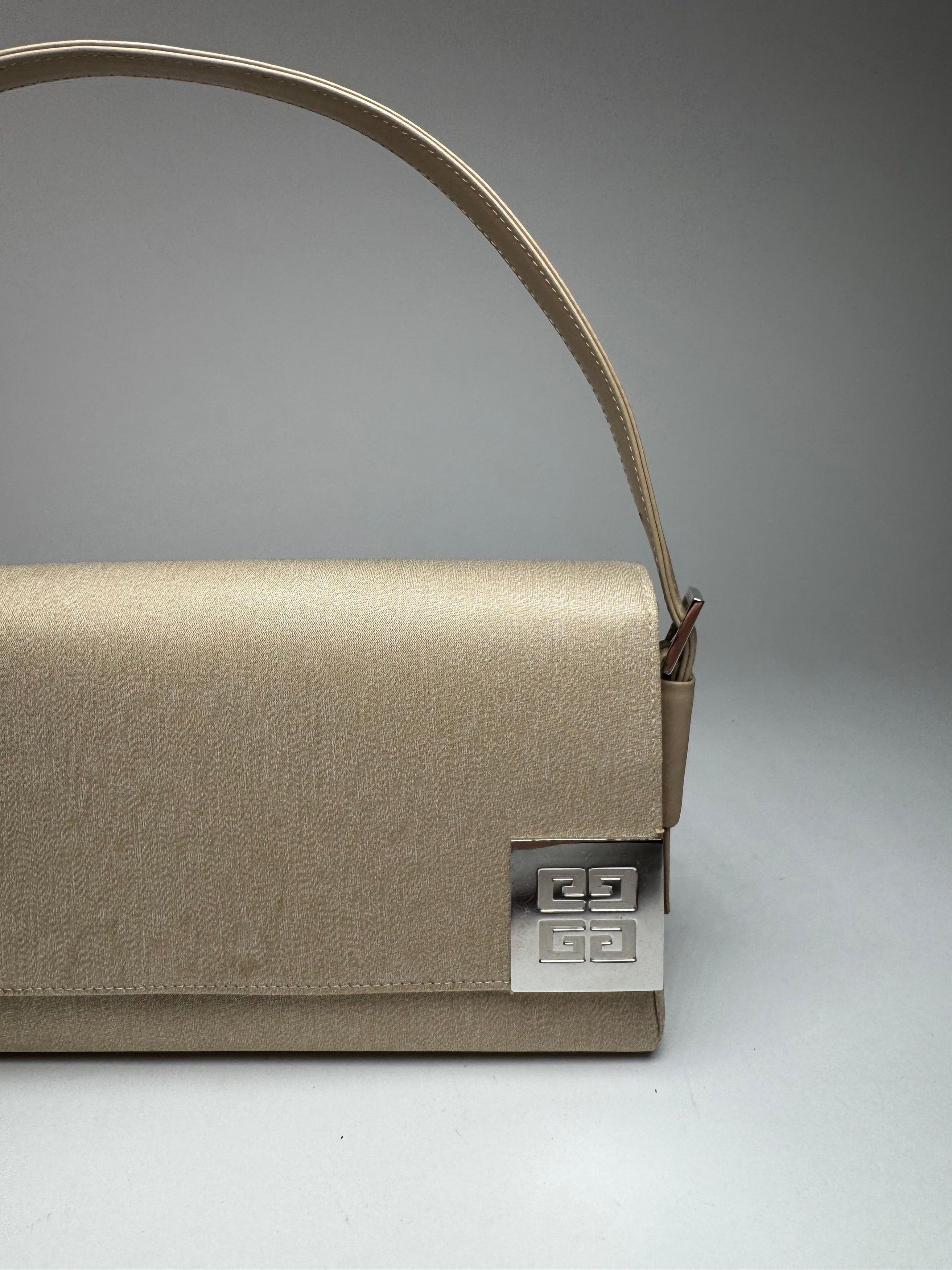 Givenchy Vintage 4G Baguette Bag Beige Size ONE SIZE - 14 Thumbnail