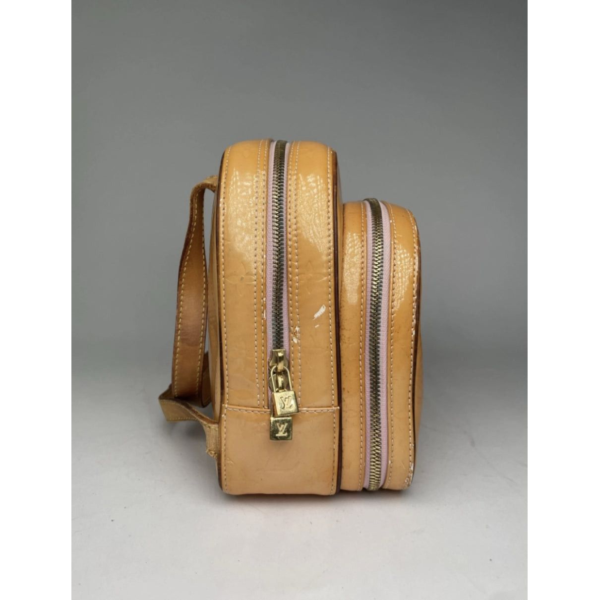 Louis Vuitton Artsy Yellow Leather Backpack Size ONE SIZE - 4 Thumbnail