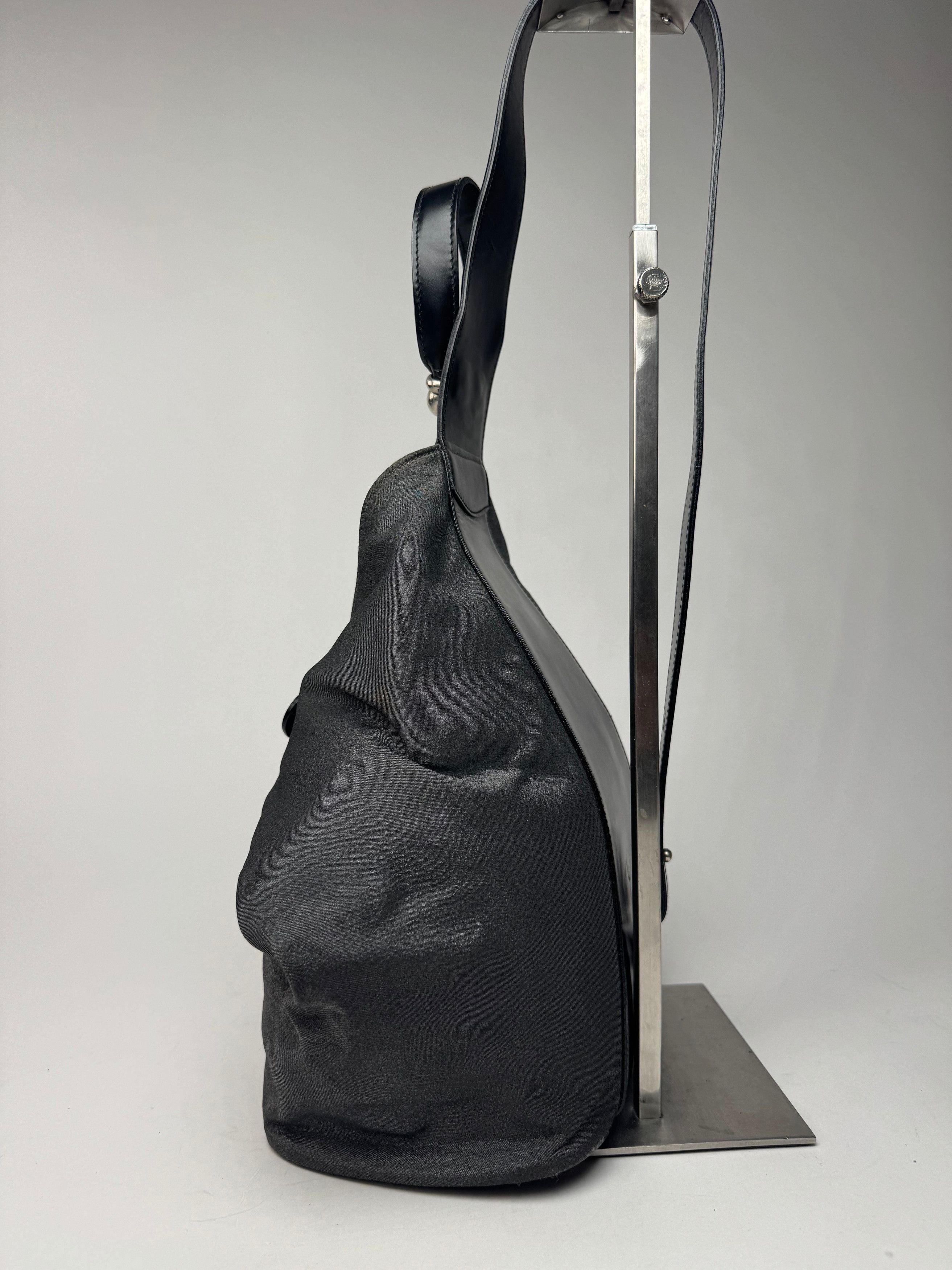 Loewe Vintage Madrid Leather Crossbody Bag / Backpack Size ONE SIZE - 6 Thumbnail