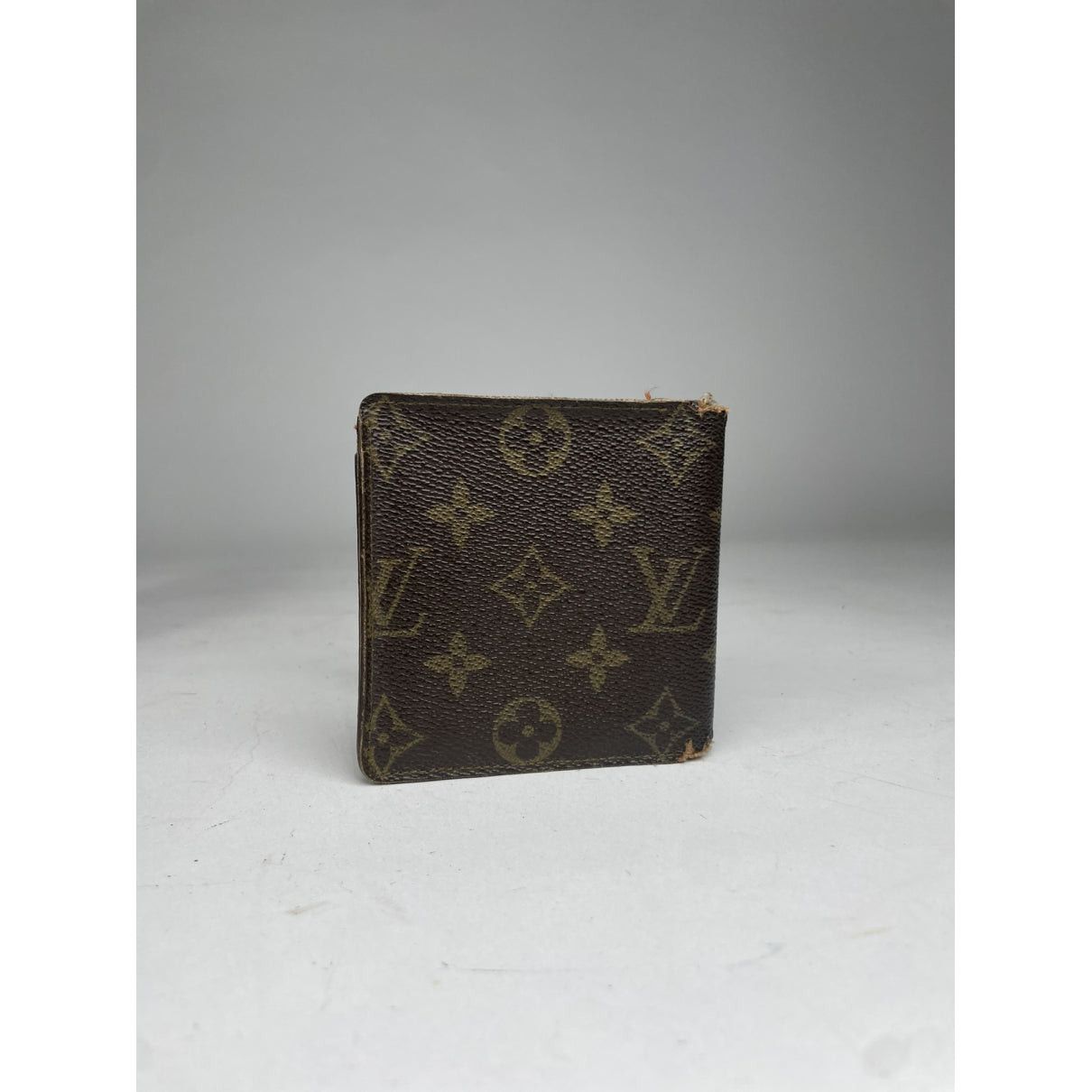 Louis Vuitton Brown Leather Purse Size ONE SIZE - 3 Thumbnail