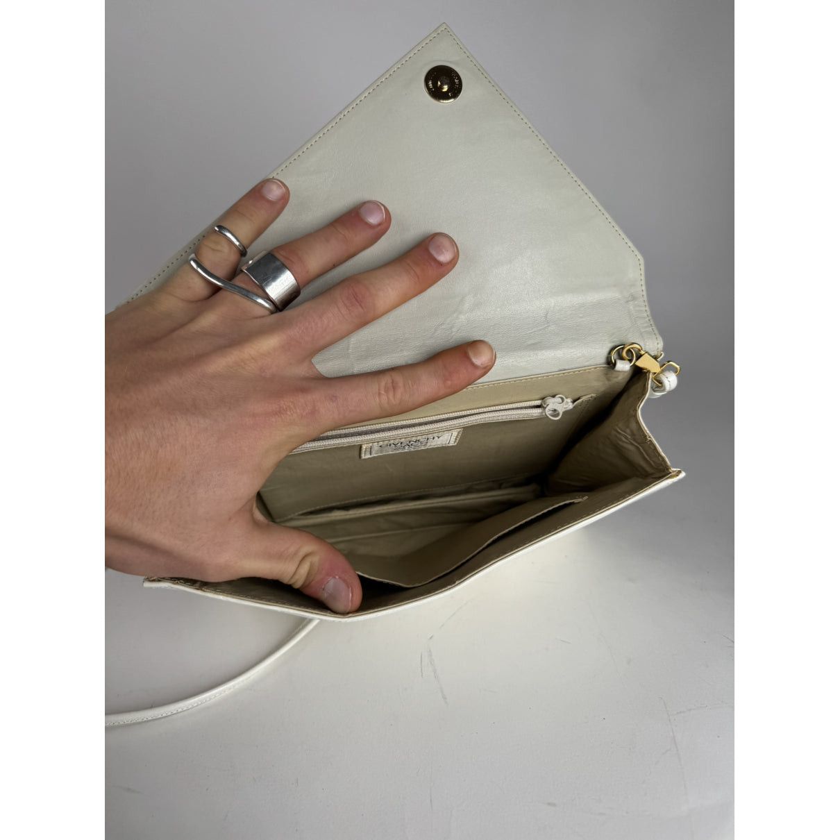 Givenchy 4G White Leather Handbag Size ONE SIZE - 2 Thumbnail