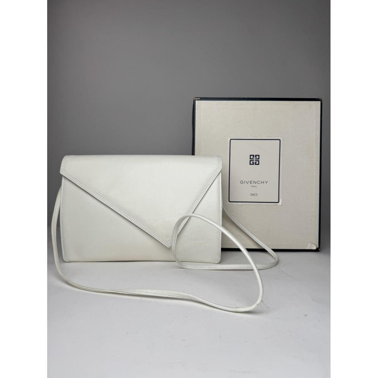 Givenchy 4G White Leather Handbag Size ONE SIZE - 5 Thumbnail