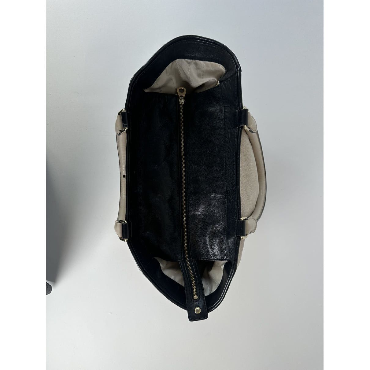 Marc by Marc Jacobs Black Leather Handbag Size ONE SIZE - 3 Thumbnail
