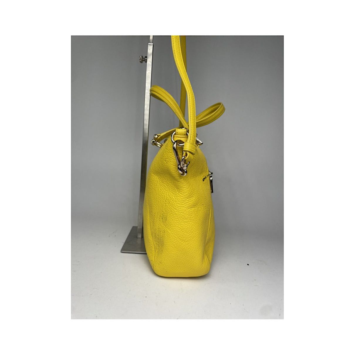 Coach Signature Sufflette Yellow Leather Handbag Size ONE SIZE - 4 Thumbnail