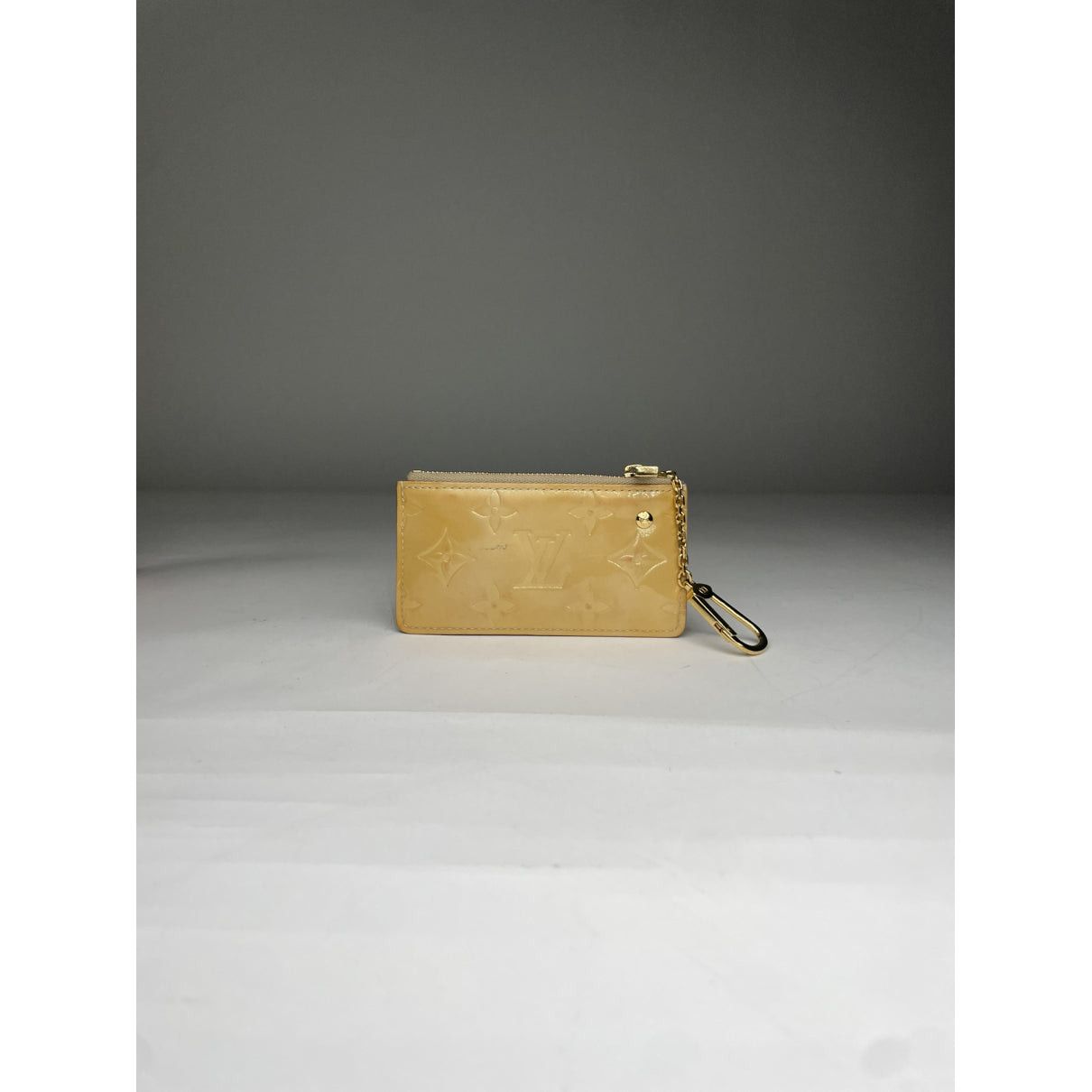 Louis Vuitton Dauphine Beige Patent Leather Purse Size ONE SIZE - 2 Thumbnail