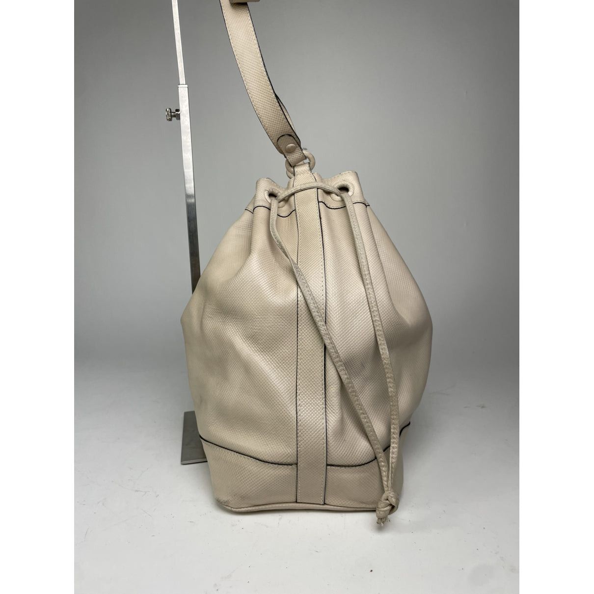 Bottega Veneta Twist Beige Leather Handbag Size ONE SIZE - 2 Thumbnail