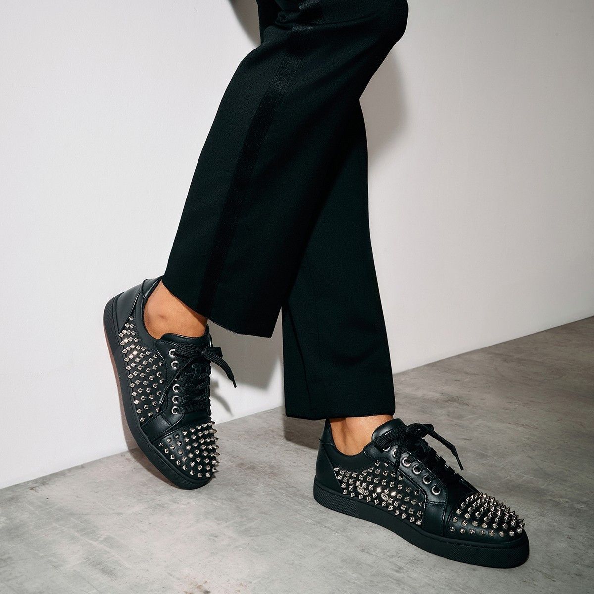 Christian Louboutin vieira night spikes black Size US 7 / IT 37 - 2 Thumbnail