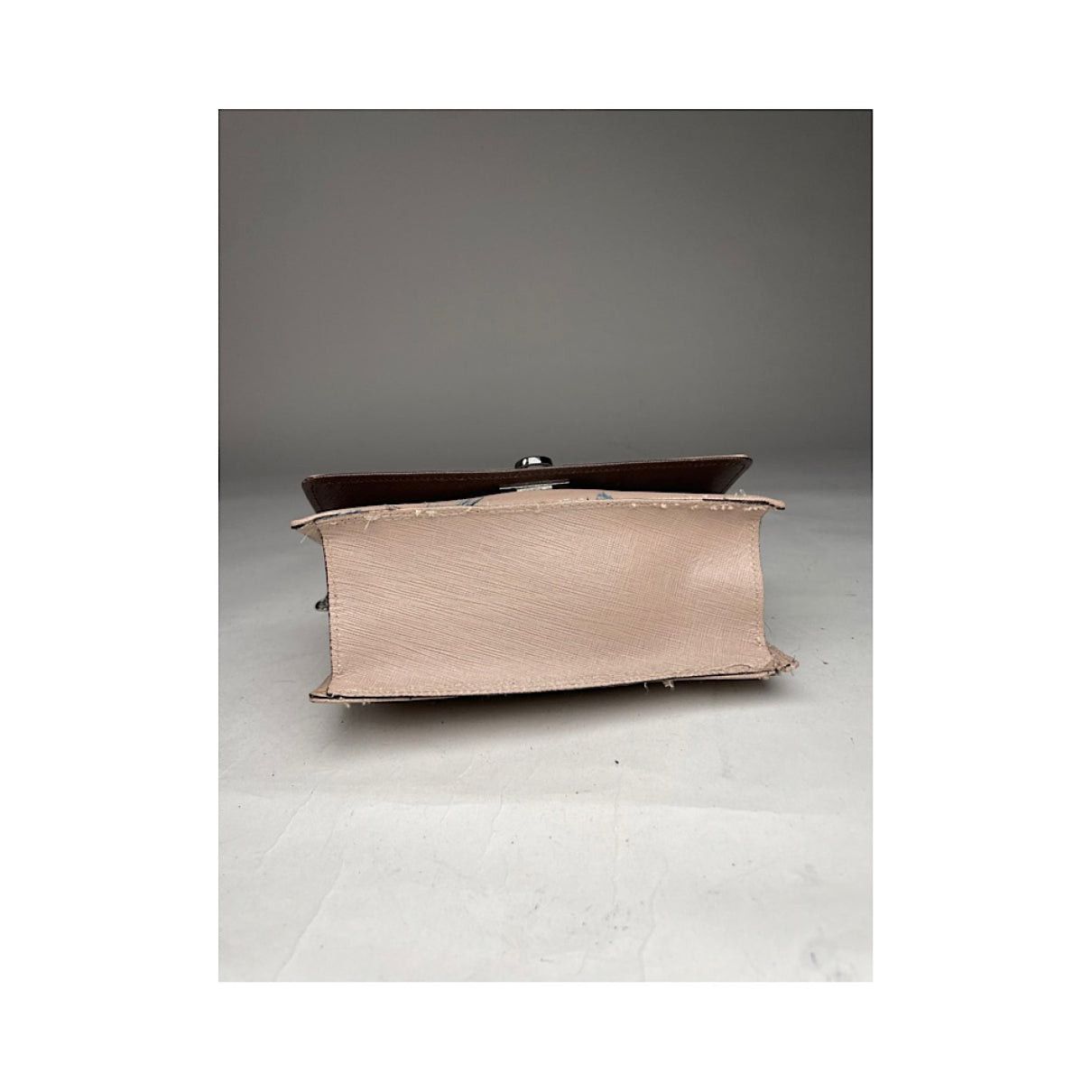 Salvatore Ferragamo Wanda East West Pink Leather Handbag Size ONE SIZE - 5 Thumbnail