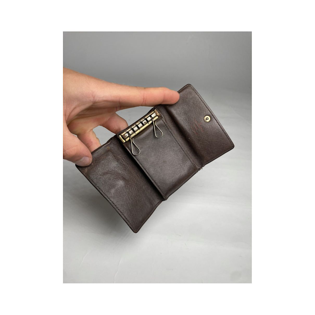 Louis Vuitton Lockme Brown Leather Purse Size ONE SIZE - 4 Thumbnail