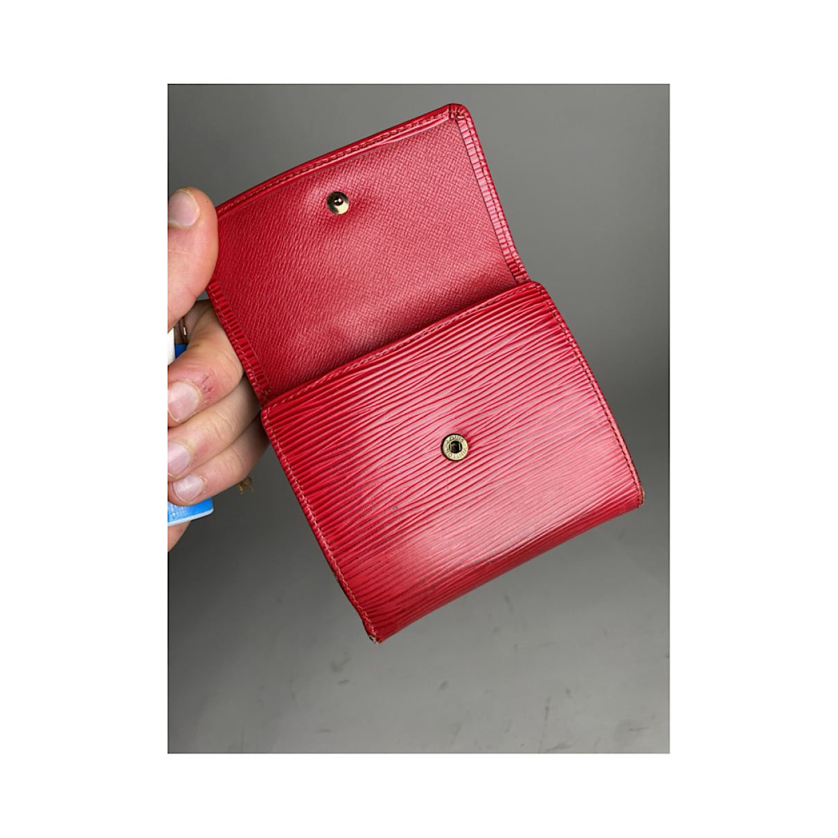 Louis Vuitton Capucines Red Leather Wallet Size ONE SIZE - 4 Thumbnail