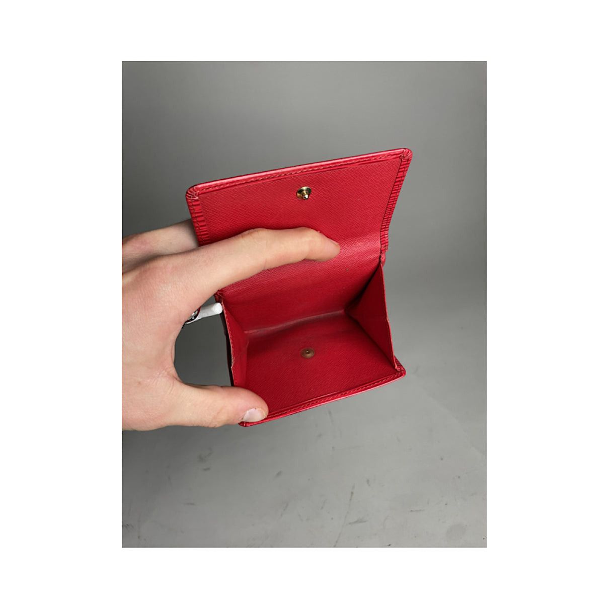 Louis Vuitton Capucines Red Leather Wallet Size ONE SIZE - 3 Thumbnail
