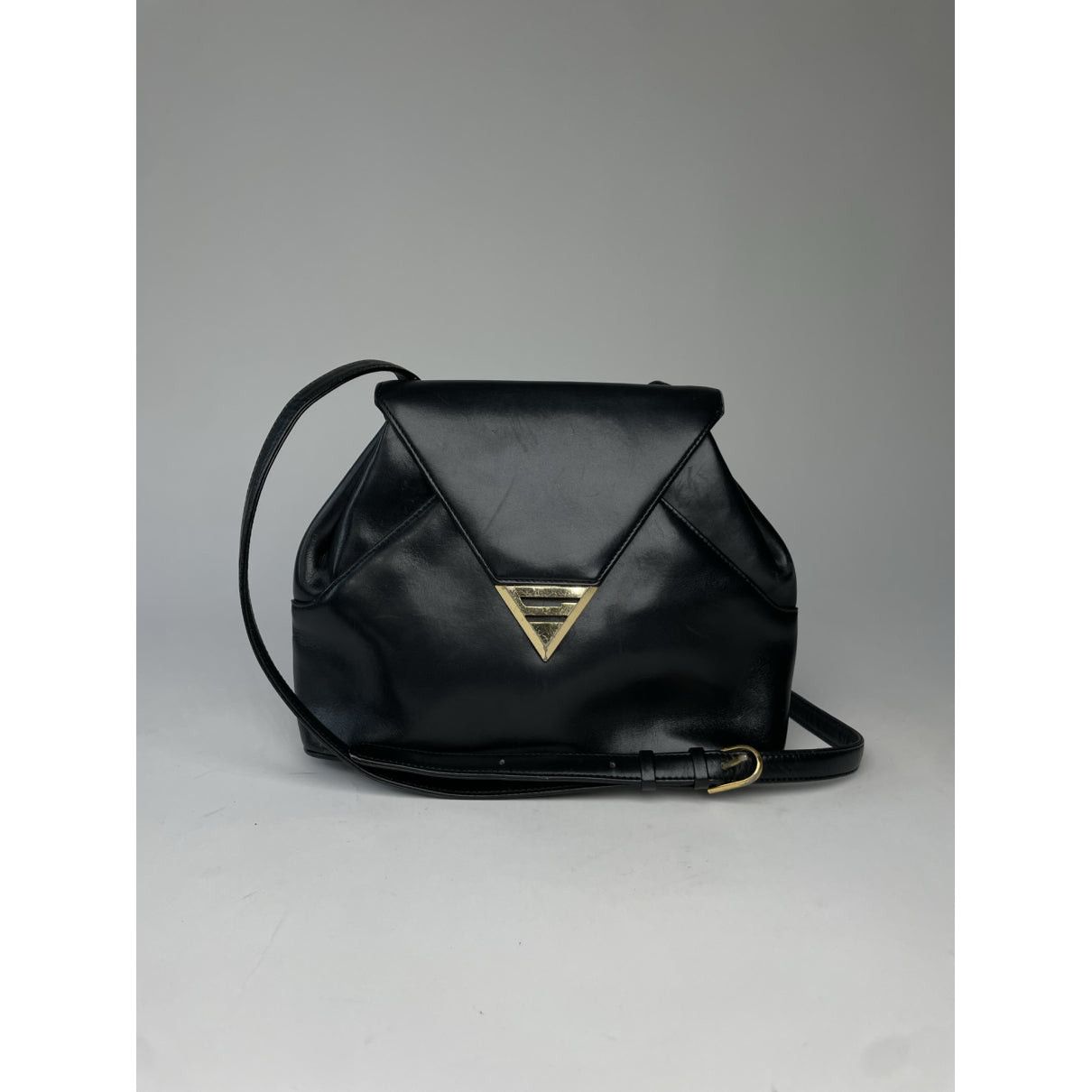 Givenchy Whip Black Leather Handbag Size ONE SIZE - 4 Thumbnail