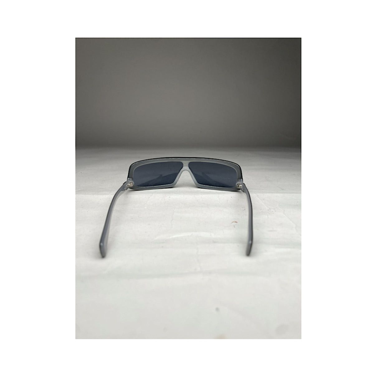Chanel Black Plastic Sunglasses Size ONE SIZE - 5 Thumbnail