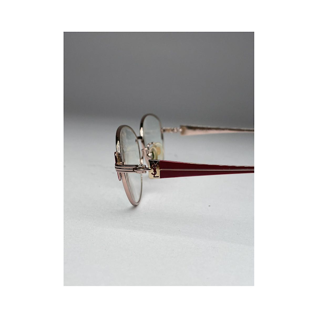 Yves Saint Laurent Gold Metal Sunglasses Size ONE SIZE - 4 Thumbnail