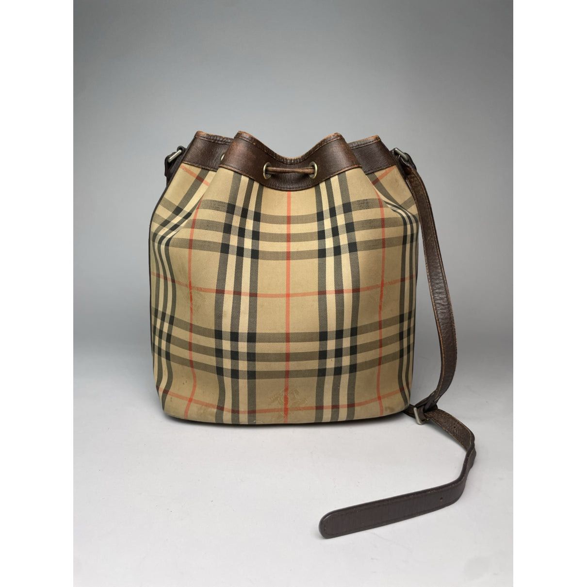 Burberry Lola Bucket Beige Leather Handbag Size ONE SIZE - 5 Thumbnail