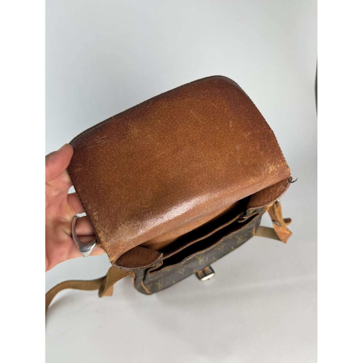 Louis Vuitton Bérangère Brown Leather Handbag Size ONE SIZE - 2 Thumbnail