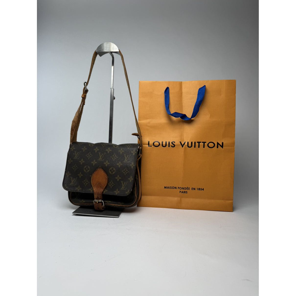 Louis Vuitton Bérangère Brown Leather Handbag Size ONE SIZE - 3 Thumbnail